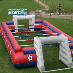 Human foosball gonflabil