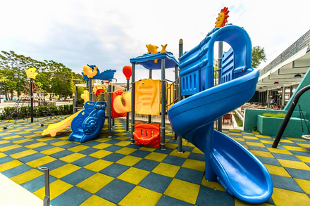 Amenajare complex de joaca exterior Hotel Riviera, Mamaia
