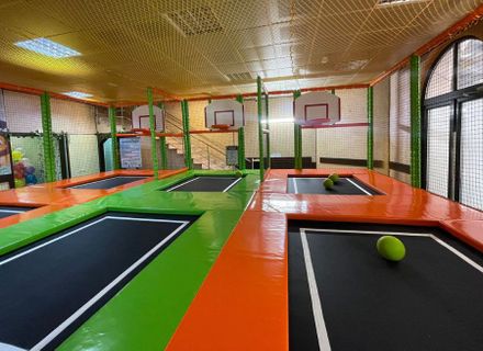 Amenajare loc de joaca de interior Jungle Jump, Targoviste