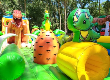 Cel mai mare parc gonflabil din Romania: Jurasica, Neptun Mangalia