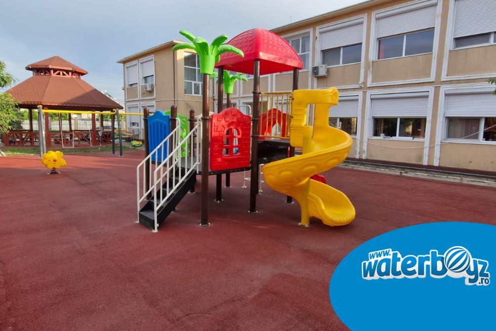 Arranging outdoor playground Mircea Voda Kindergarten, Calarasi
